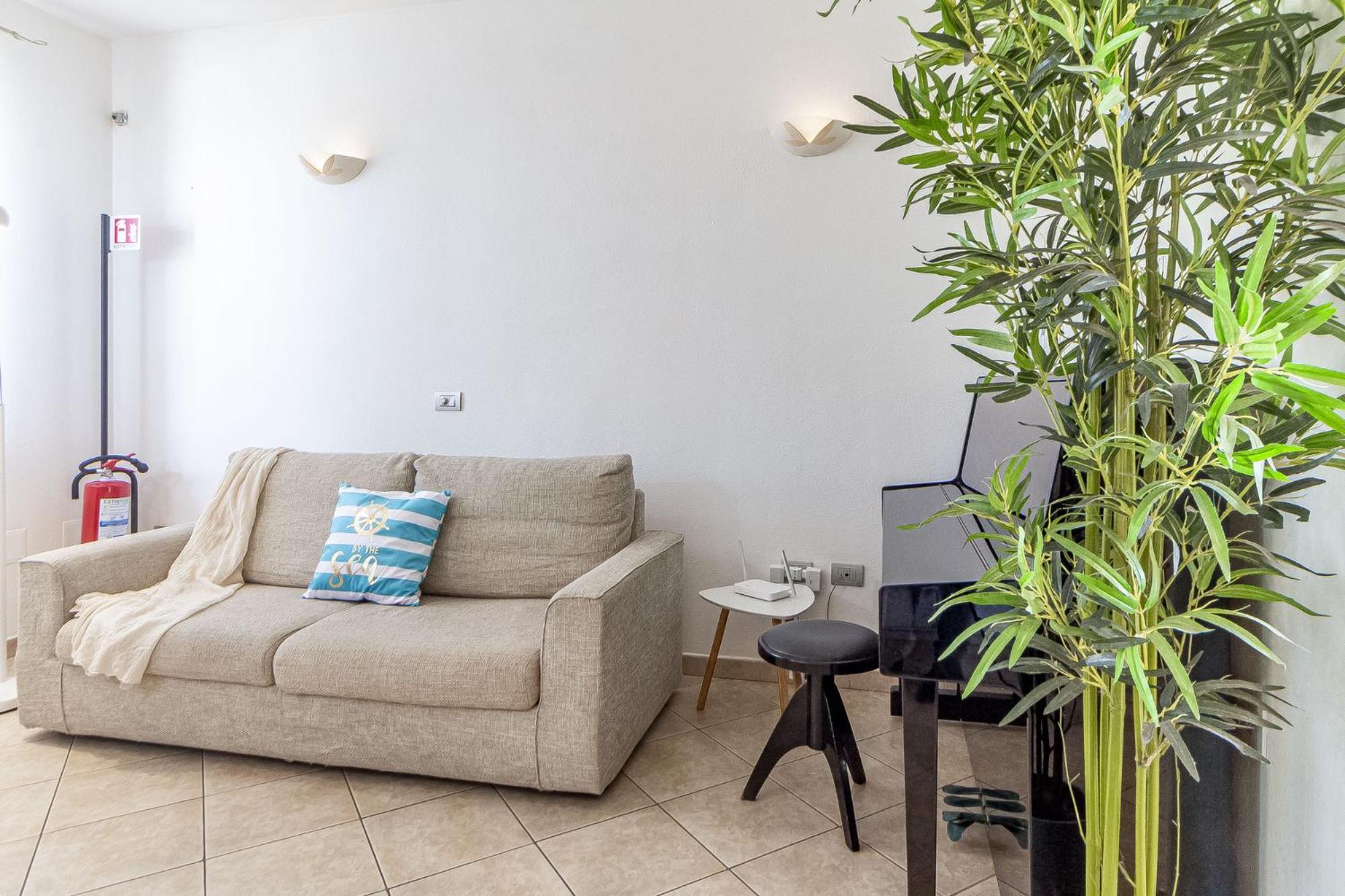Charlotte Apartment - For Family And Groups Porto Torres Exterior foto