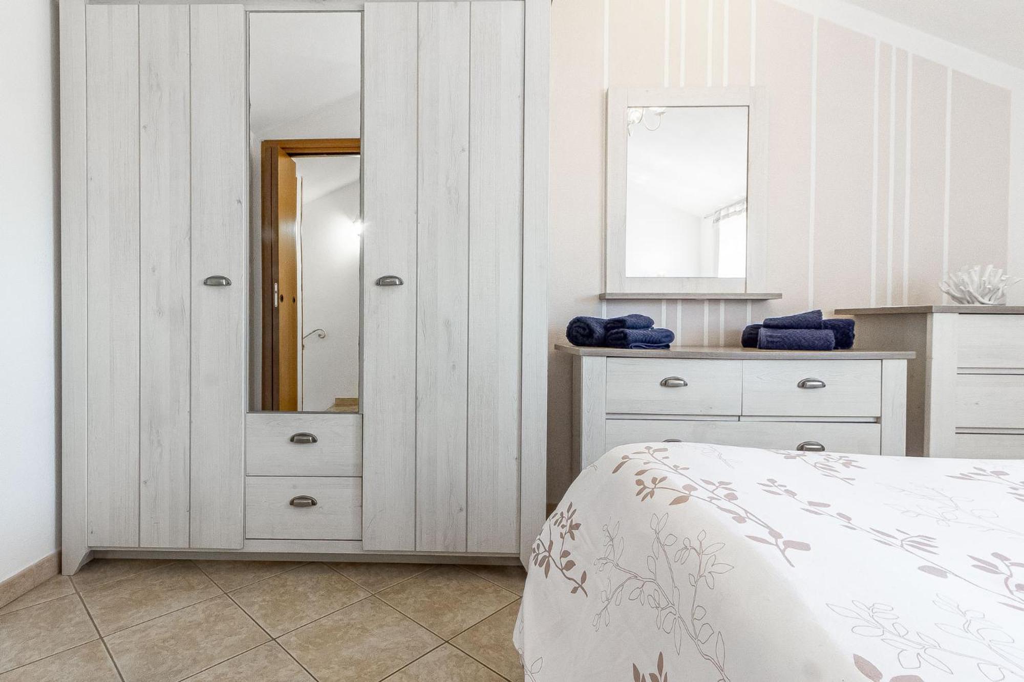 Charlotte Apartment - For Family And Groups Porto Torres Exterior foto