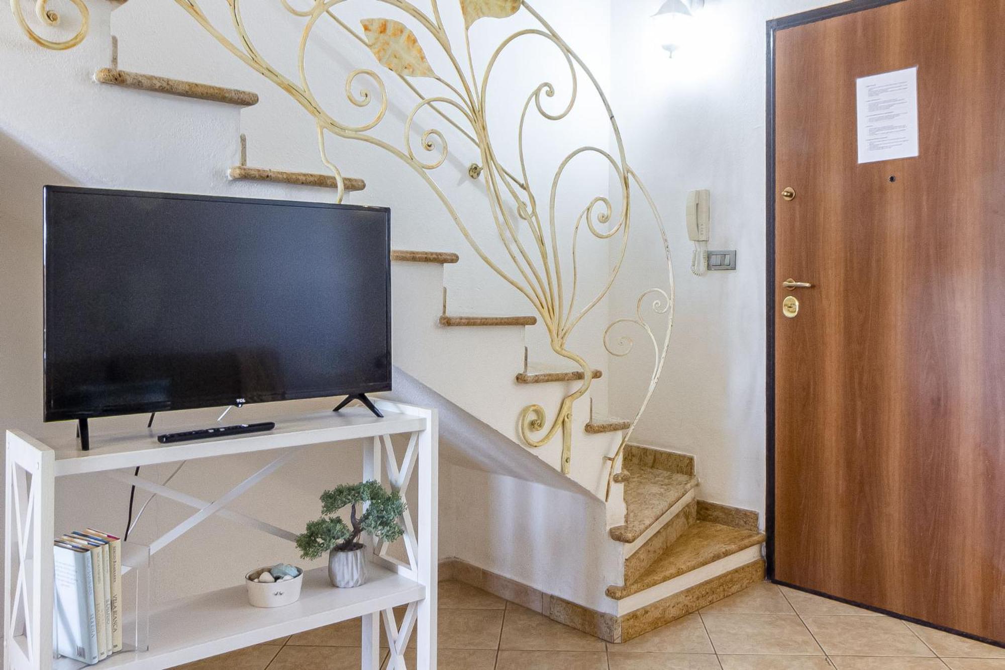 Charlotte Apartment - For Family And Groups Porto Torres Exterior foto